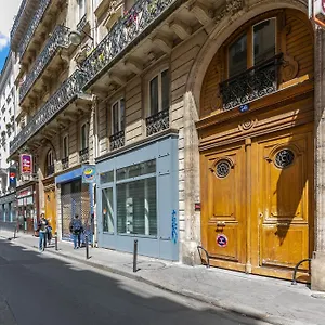 Bergère Paris